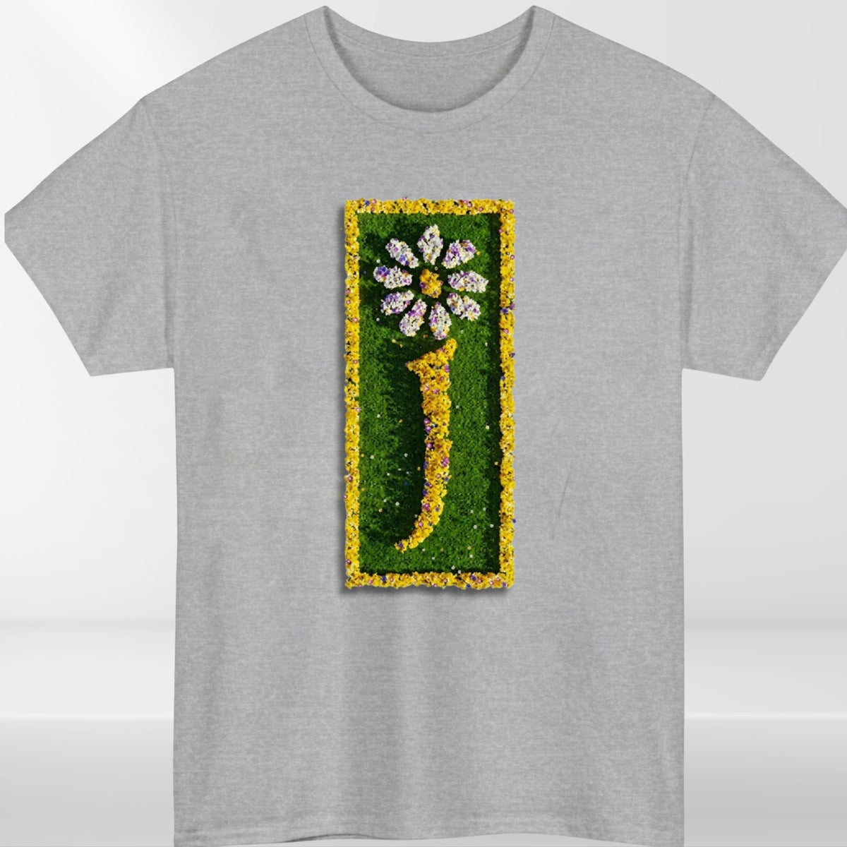 Floral Letter J Graphic T Shirt Aesthetic Daisy Alphabet Print Unisex Casual Cot