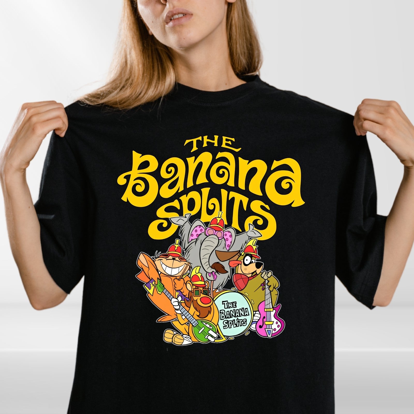 The Banana Splits Funny Cartoon Meme Animals Lover Gifts Vintage Unisex T-Shirt