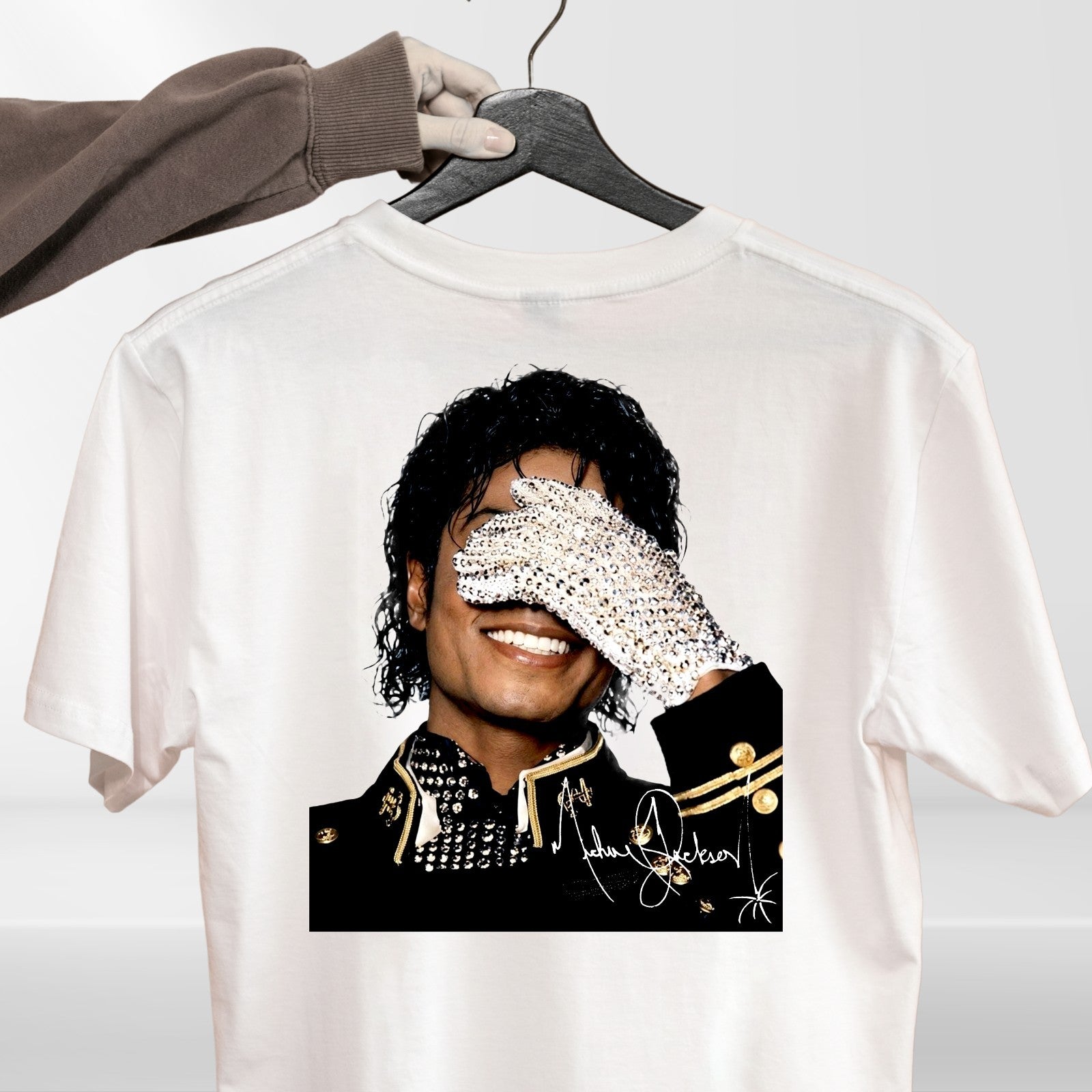 Michael Jackson Glove Graphic Tee, Music MJ King of Pop T-Shirt, a Perfect Gift